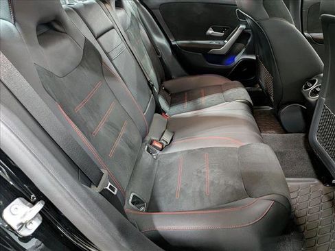 Used 2025 Mercedes-Benz CLA 250 image 20