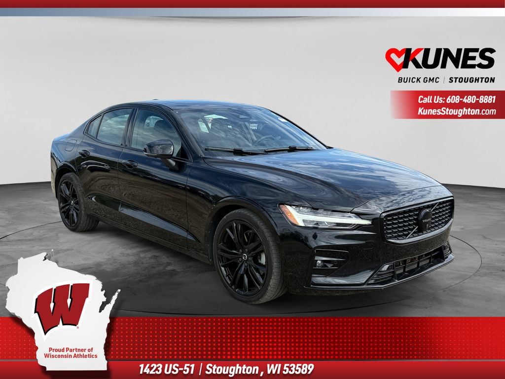 Used 2024 Volvo S60 B5 Plus FWD image 1