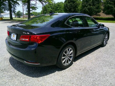 Used 2018 Acura TLX w/ Technology Package FWD image 5