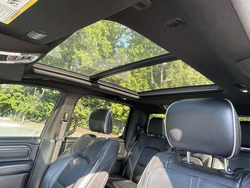 Used 2020 RAM 1500 Limited w/ Black Appearance Package AWD/4WD image 20