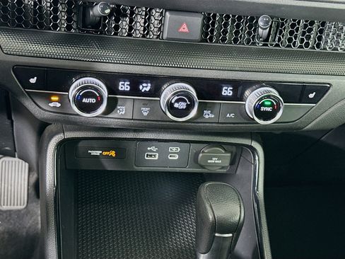 Used 2024 Honda CR-V EX image 23