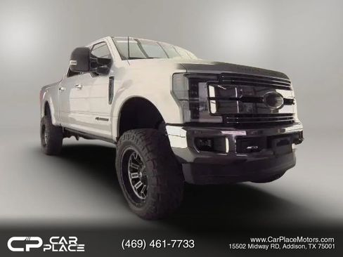 Used 2017 Ford F250 Lariat w/ Chrome Package image 1