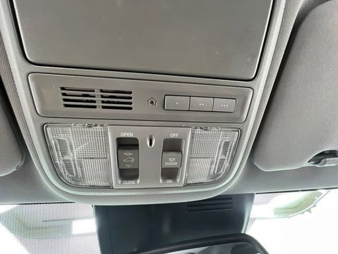 Used 2018 Honda CR-V EX-L image 25