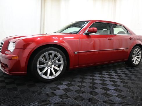 Used 2007 Chrysler 300 SRT8 RWD image 6