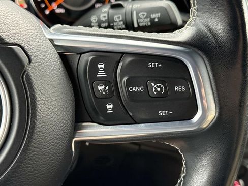 Used 2019 Jeep Wrangler Unlimited Sahara w/ Quick Order Package 24M Moab image 23