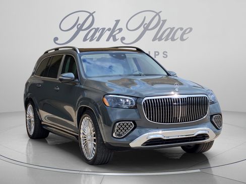 Certified 2025 Mercedes-Benz Maybach GLS 600 4MATIC image 7