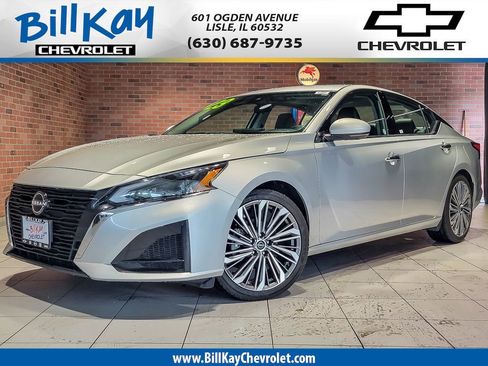 Used 2023 Nissan Altima 2.5 SL FWD image 1