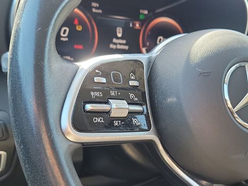 Certified 2022 Mercedes-Benz GLC 300 GLC 300 image 30