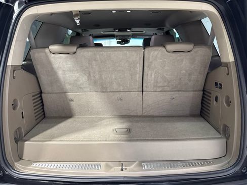 Used 2015 Chevrolet Tahoe LTZ RWD image 40