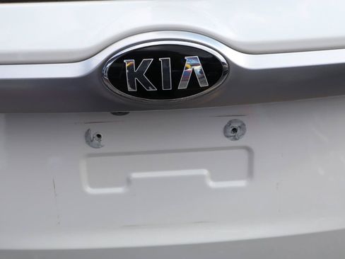 Used 2021 Kia Seltos S AWD/4WD image 24
