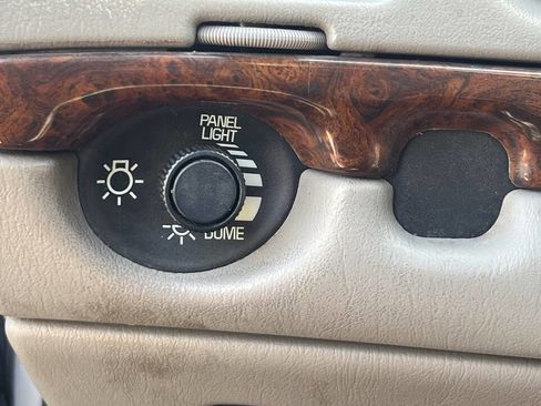 Used 2001 Chevrolet Impala image 19