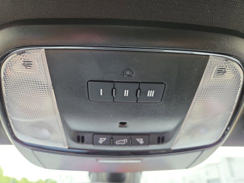 Used 2024 Dodge Durango GT image 17