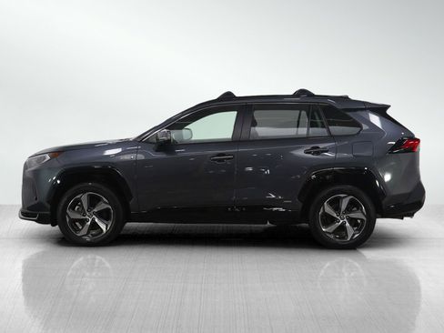 Used 2021 Toyota RAV4 SE w/ Weather & Moonroof Package image 2