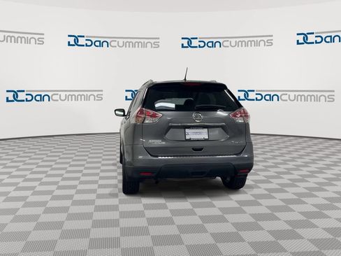 Used 2015 Nissan Rogue SV AWD/4WD image 7