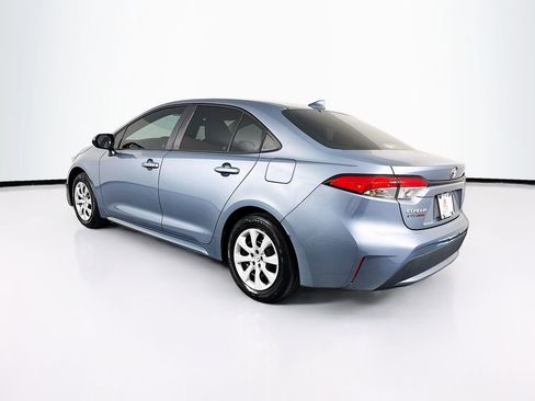 Used 2022 Toyota Corolla LE image 7