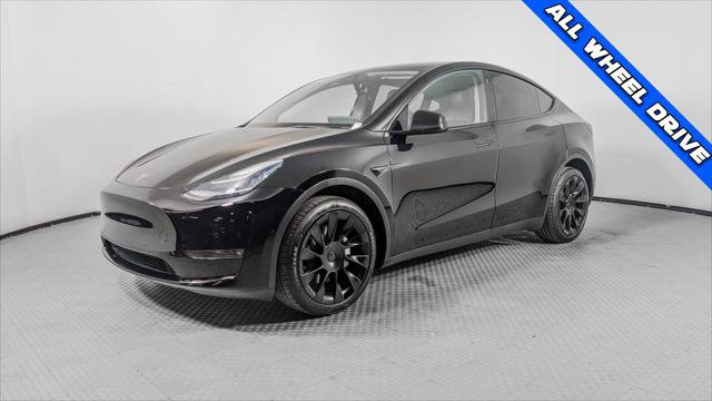 Used 2022 Tesla Model Y Long Range AWD/4WD image 2