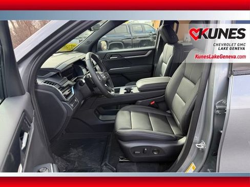 New 2026 GMC Acadia Elevation w/ Elevation Premium Package AWD/4WD image 13