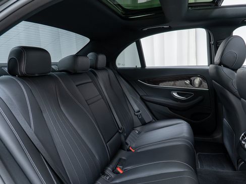 Certified 2023 Mercedes-Benz E 350 4MATIC Sedan image 24