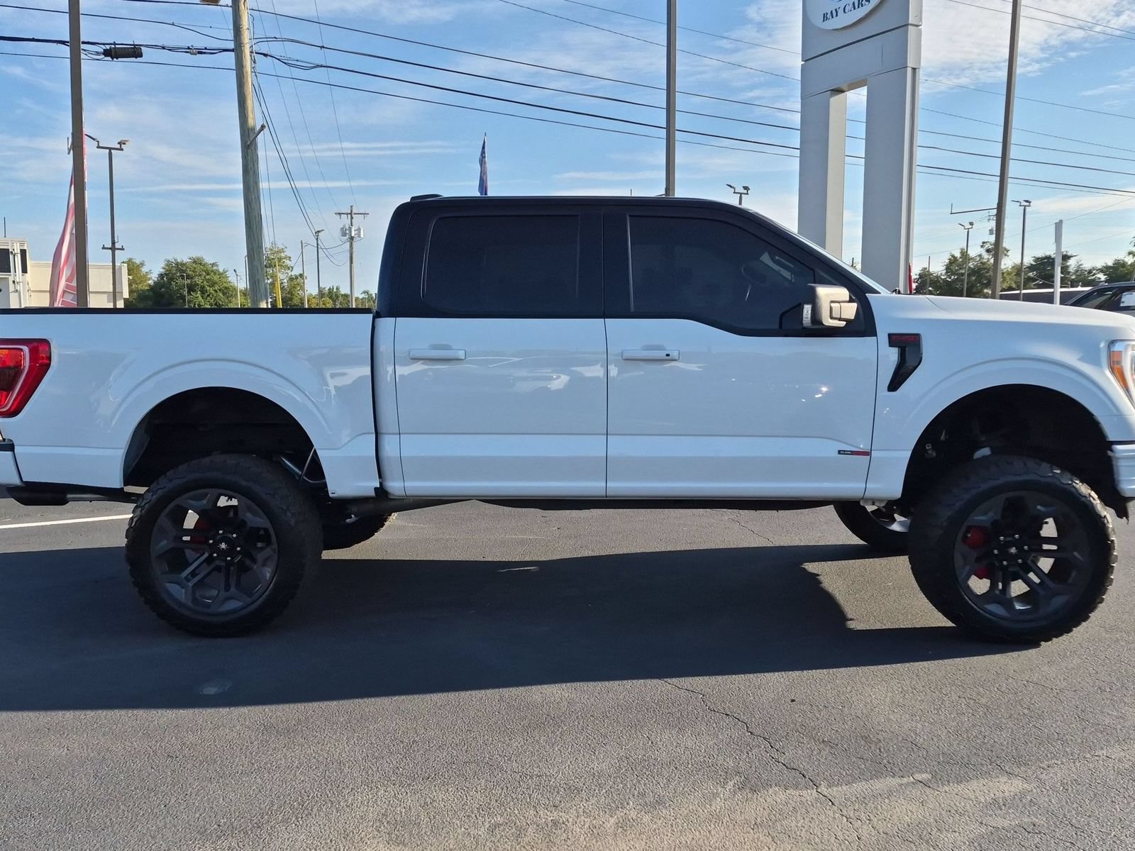 Used 2022 Ford F150 XLT w/ Equipment Group 302A High AWD/4WD image 4