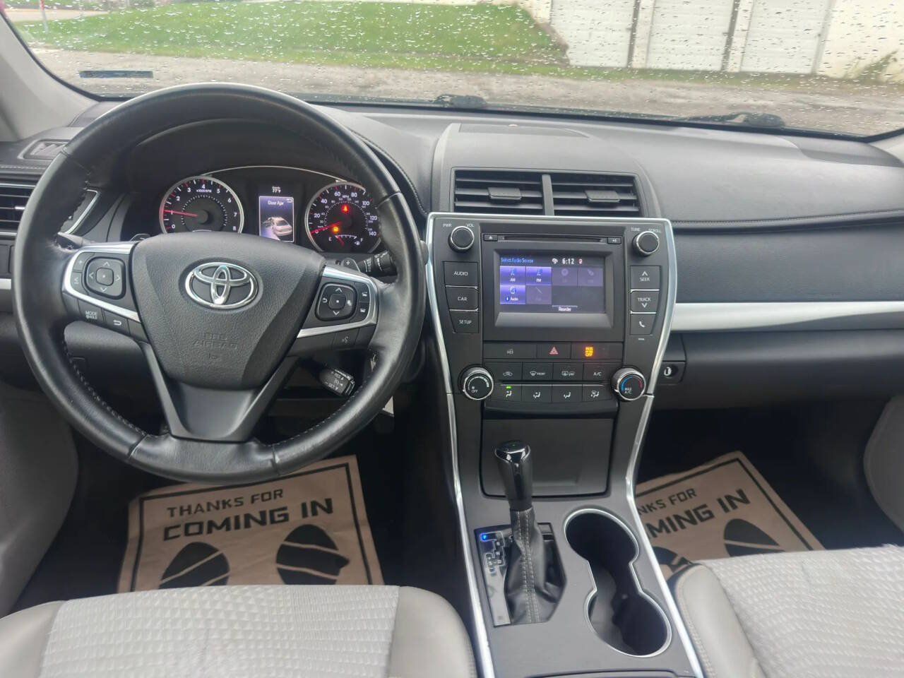 Used 2015 Toyota Camry SE FWD image 14