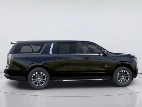 New 2026 Chevrolet Suburban LT w/ Comfort Package RWD image 5