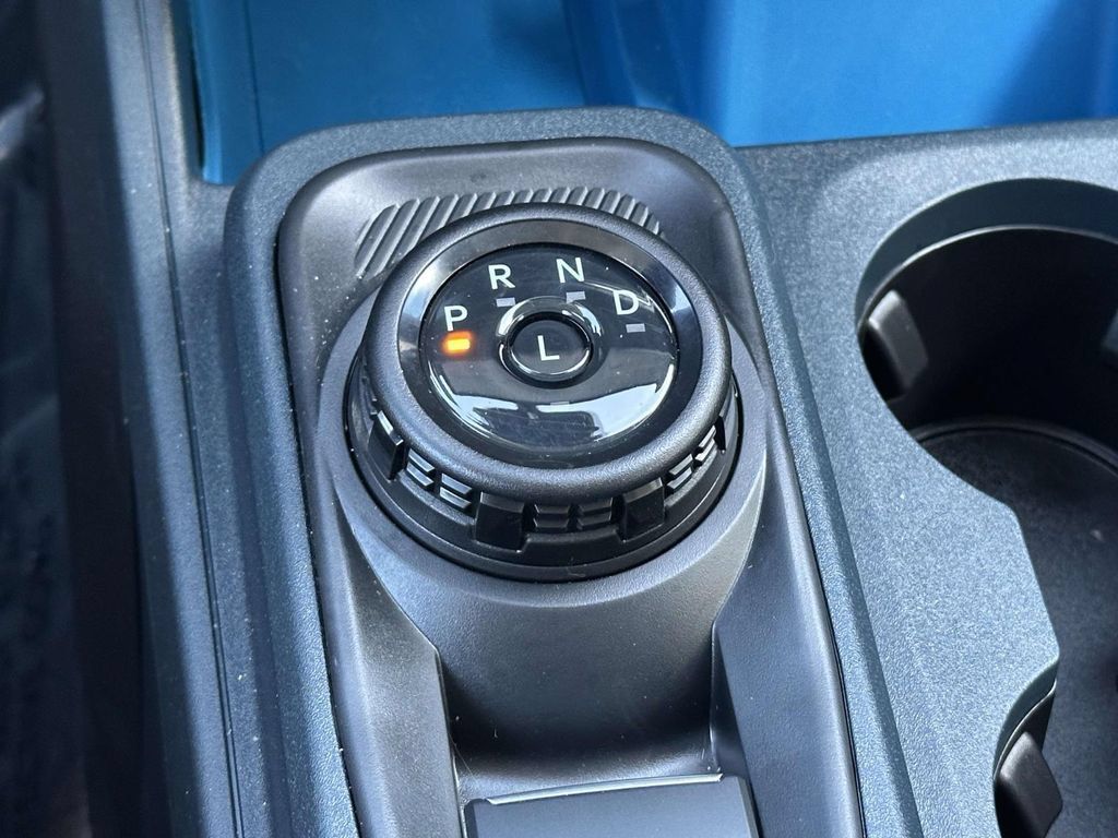 Used 2025 Ford Maverick XLT w/ Equipment Group 301A AWD/4WD image 19