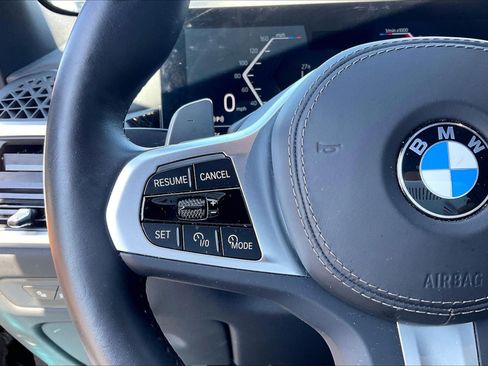 Used 2025 BMW X5 sDrive40i w/ M Sport Package RWD image 18