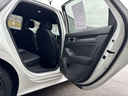 Used 2023 Honda Civic Sport image 23