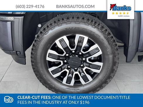 Certified 2025 GMC Sierra 2500 Denali Ultimate AWD/4WD image 4