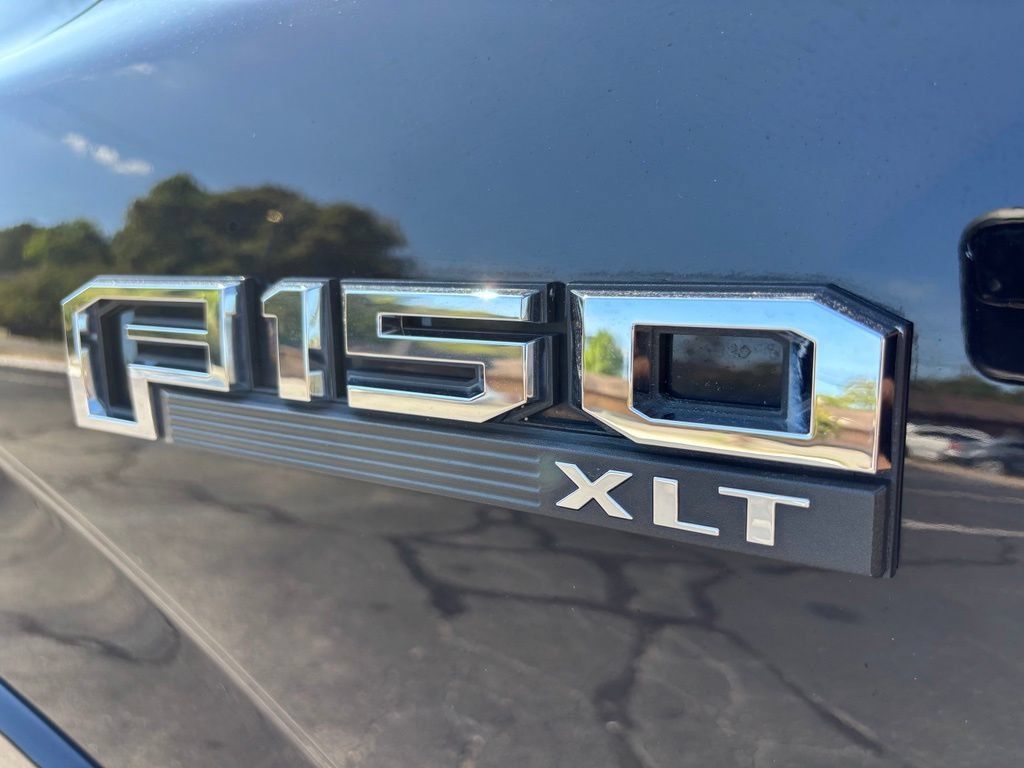 Used 2018 Ford F150 XLT w/ Equipment Group 302A Luxury AWD/4WD image 15