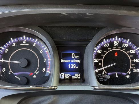 Used 2015 Toyota Avalon XLE FWD image 19