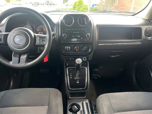 Used 2015 Jeep Patriot Sport FWD image 15