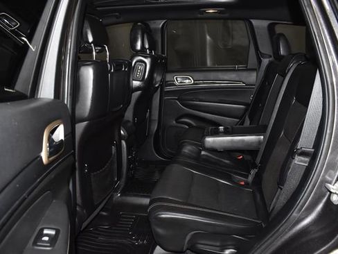 Used 2014 Jeep Grand Cherokee Overland w/ Advanced Technology Group image 20