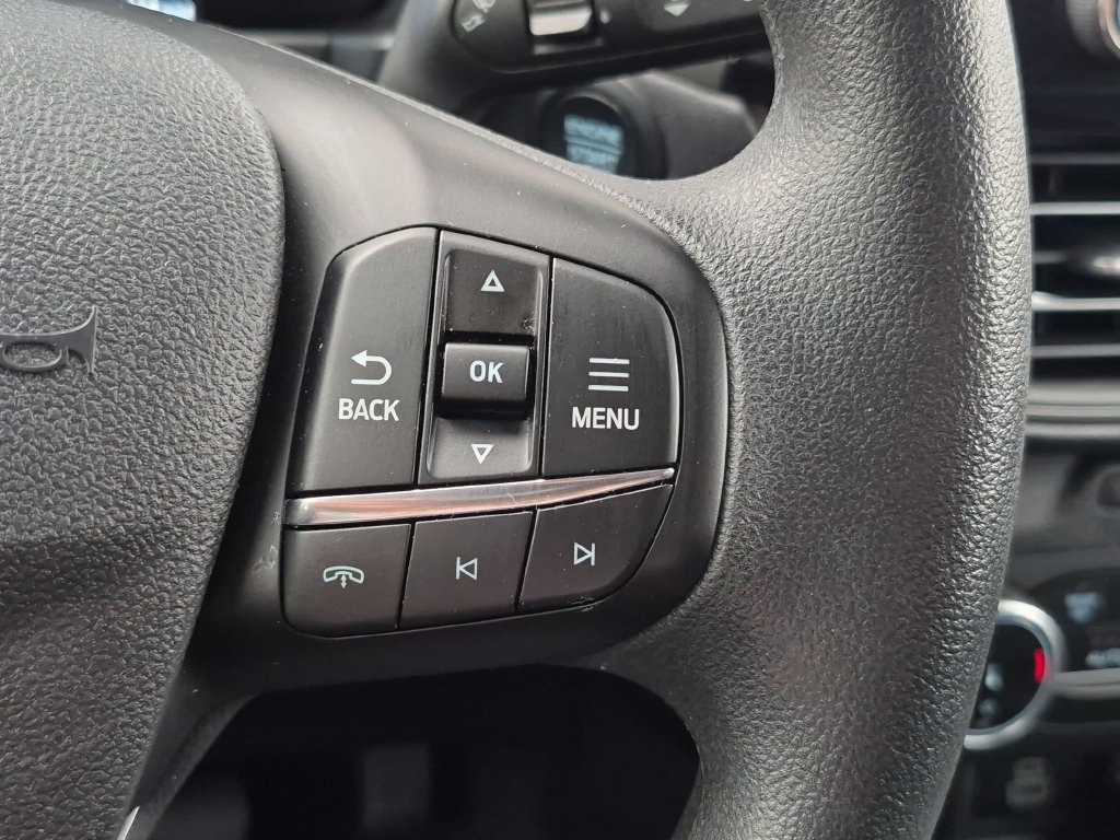 Used 2025 Ford Escape Active AWD/4WD image 22