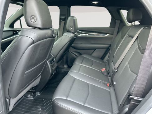 Used 2020 Cadillac XT5 Premium Luxury AWD/4WD image 28