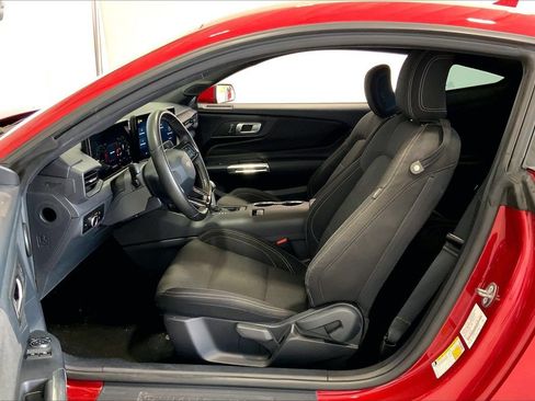 Used 2024 Ford Mustang Coupe RWD image 15