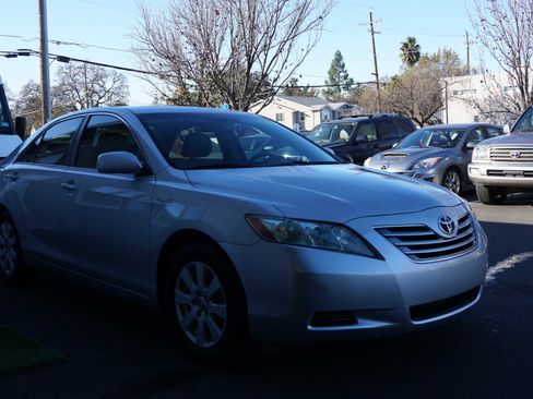 Used 2007 Toyota Camry Hybrid image 9