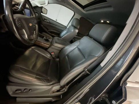 Used 2018 Chevrolet Tahoe LT image 11