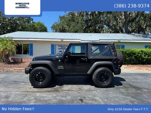 Used 2017 Jeep Wrangler Sport image 8