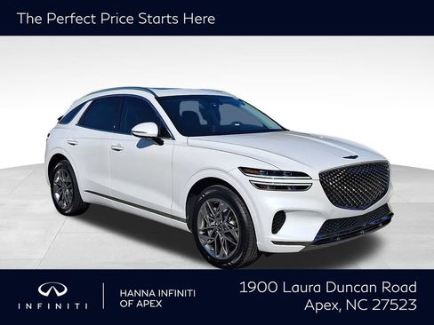 Used 2023 Genesis GV70 2.5T w/ Select Package AWD/4WD image 1