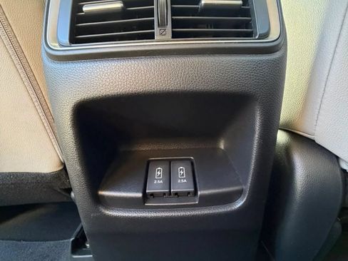 Used 2017 Honda CR-V Touring image 14