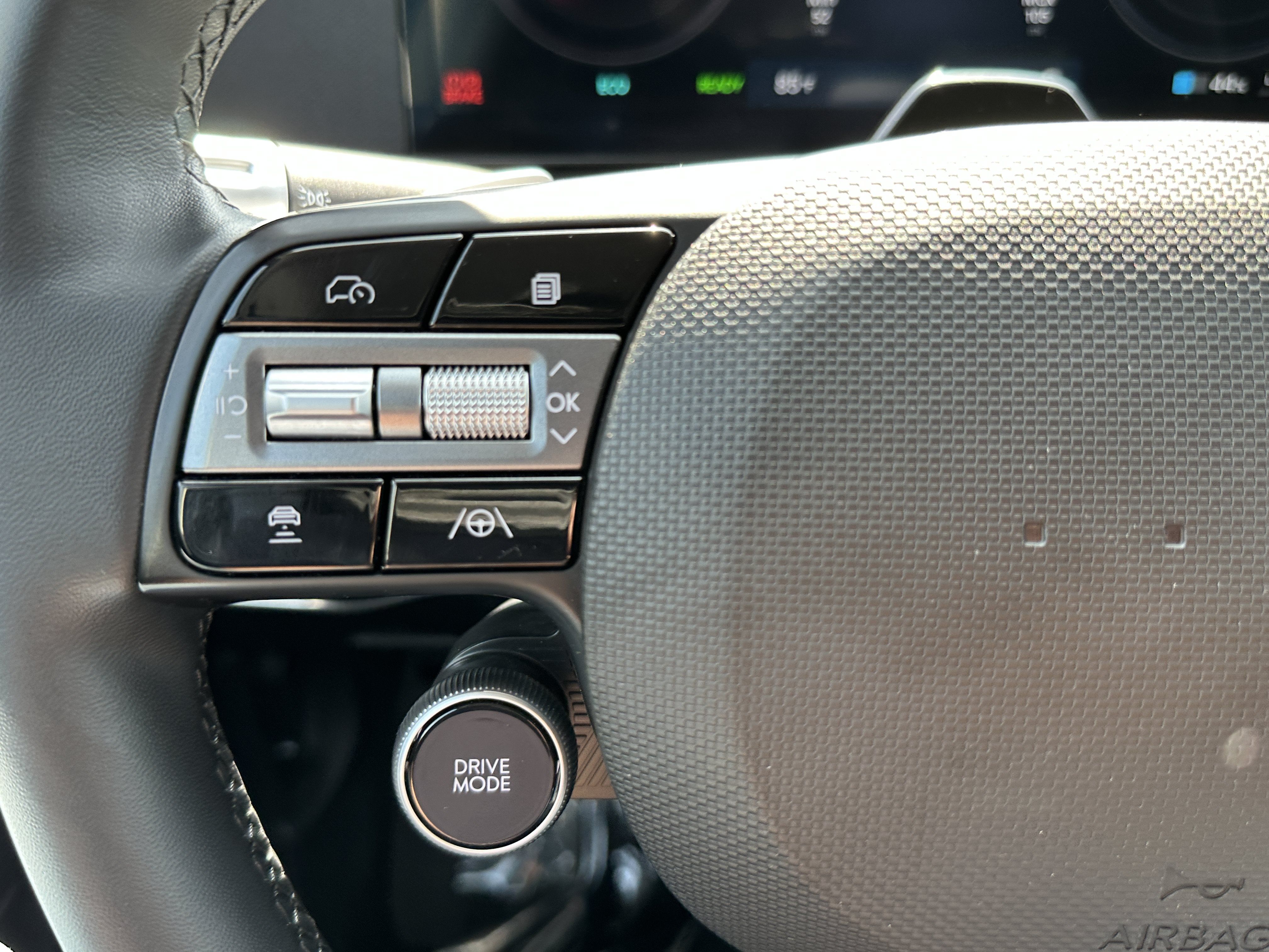 Used 2025 Hyundai Ioniq 5 SE RWD image 25