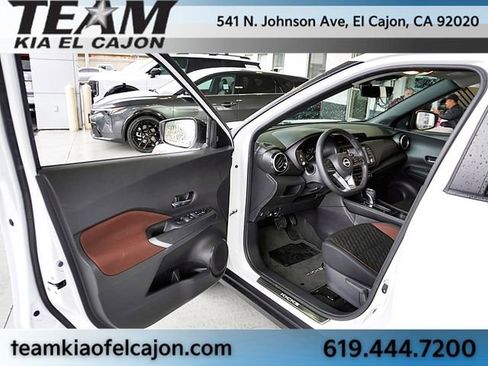 Used 2023 Nissan Kicks SR w/ Interior Electronics Package FWD image 36