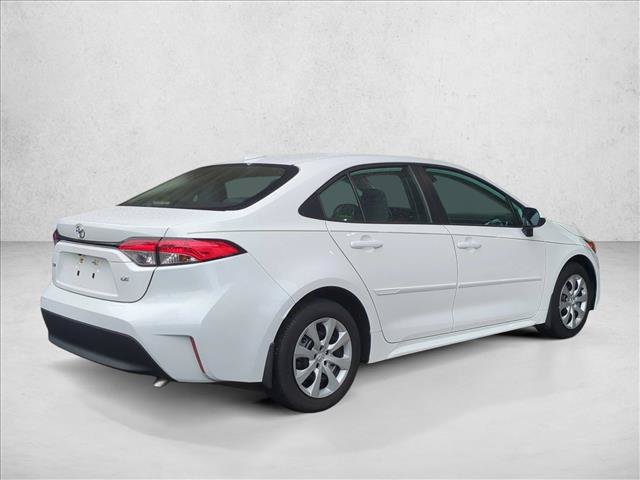 Used 2024 Toyota Corolla LE FWD image 5
