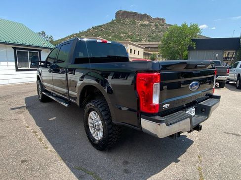 Used 2018 Ford F250 XLT AWD/4WD image 6