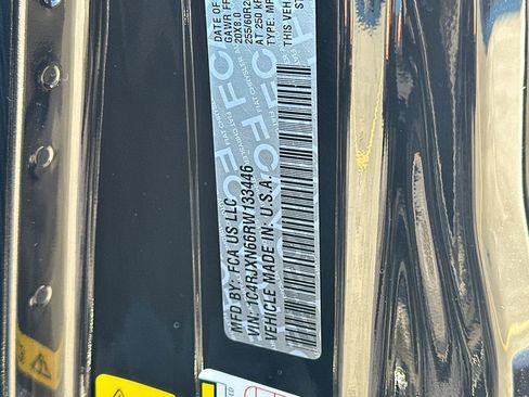 Used 2024 Jeep Wrangler Unlimited w/ Convenience Group image 34