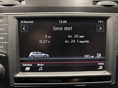 Used 2017 Volkswagen GTI S FWD image 31