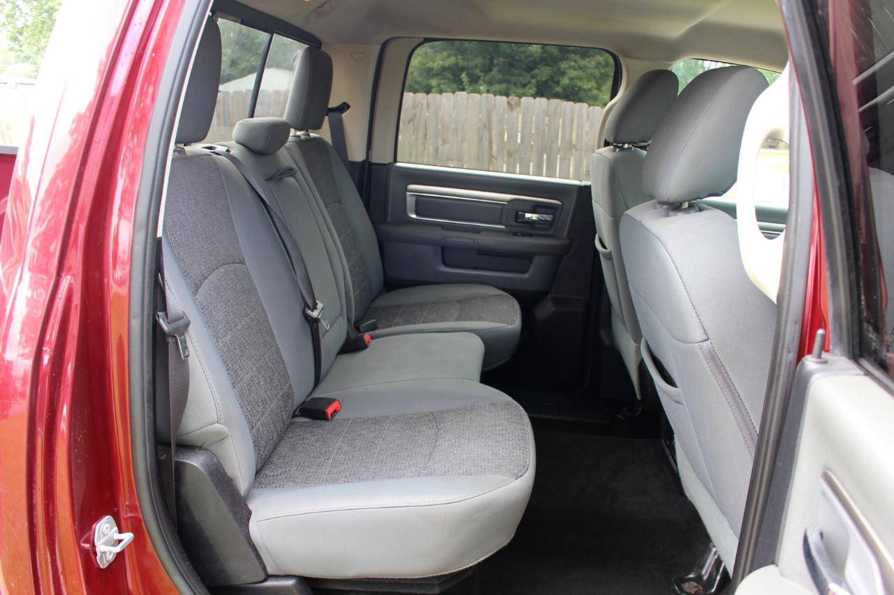 Used 2016 RAM 1500 Big Horn AWD/4WD image 34