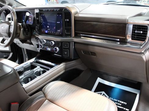 Used 2023 Ford F250 King Ranch w/ Tremor Off-Road Package AWD/4WD image 10
