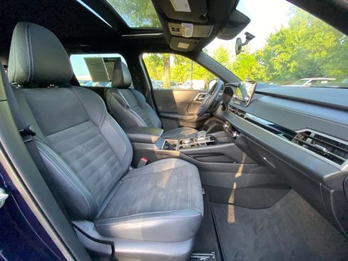 Used 2022 Mitsubishi Outlander SE AWD/4WD image 41